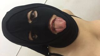رجعت اعمل masturbation حرق ازاي وبتسأل عايز تشوف ايه