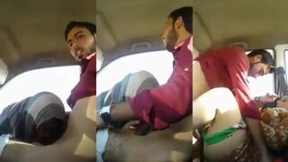 سواق التاكسي العراقي قحبة في السيارة 