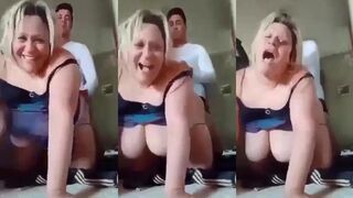 مبسوطة اوي وهيا بتتفشخ خلفي في طيزها المدورة