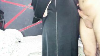 مرات سعودية عربية في السكس الجزء 1 وبتعمل كل اللي يطلبه