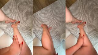 سكس بنت عرب بتفتح كسها وبتتناك بسرعة جامدة
