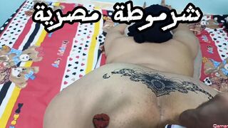 اضرب طيزي يا صاحبي عايز أنيكك فيه اسمع الشرموطة بصوت واضح